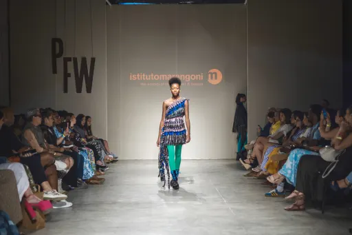 Vogue Brazil - How about studying fashion at a renowned Miami school?